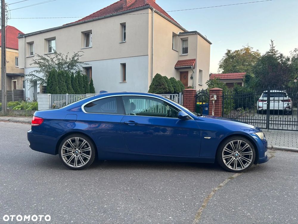 BMW Seria 3 335xi - 8