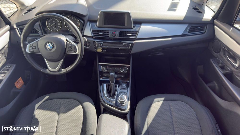 BMW 216 Gran Tourer d Advantage Auto - 10