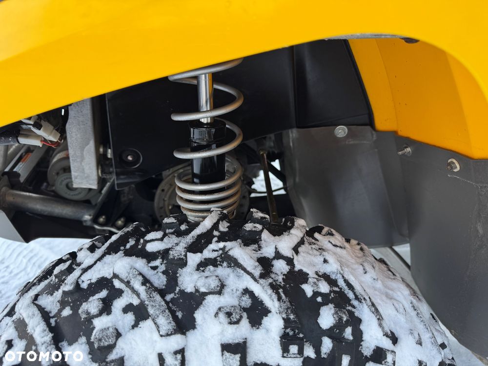 Bombardier Outlander - 16