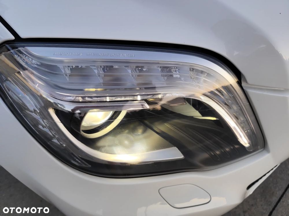 Mercedes-Benz GLK - 26