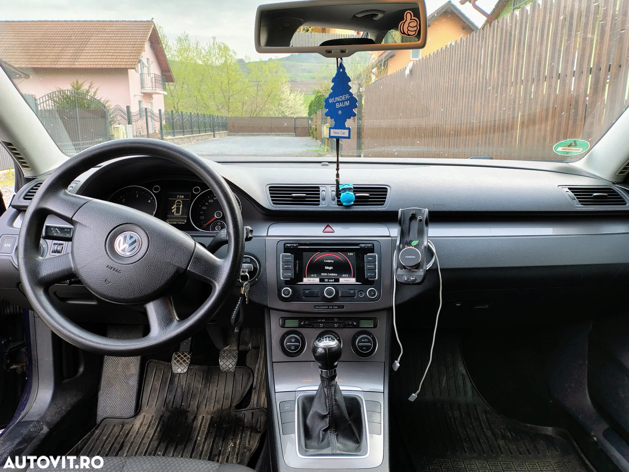 Volkswagen Passat - 10