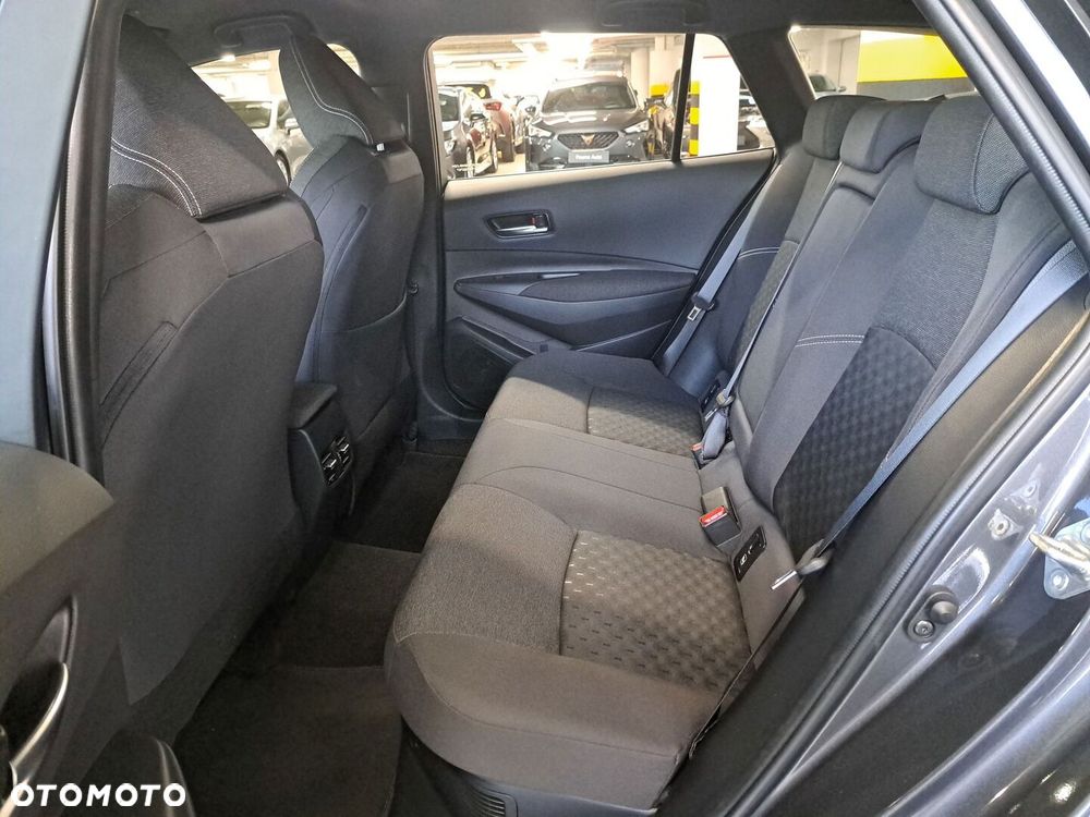 Toyota Corolla 1.8 Hybrid Comfort - 13