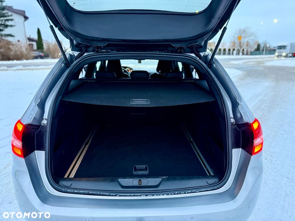 Peugeot 308 BlueHDi FAP 150 EAT6 Stop&Start GT-Line Edition - 14