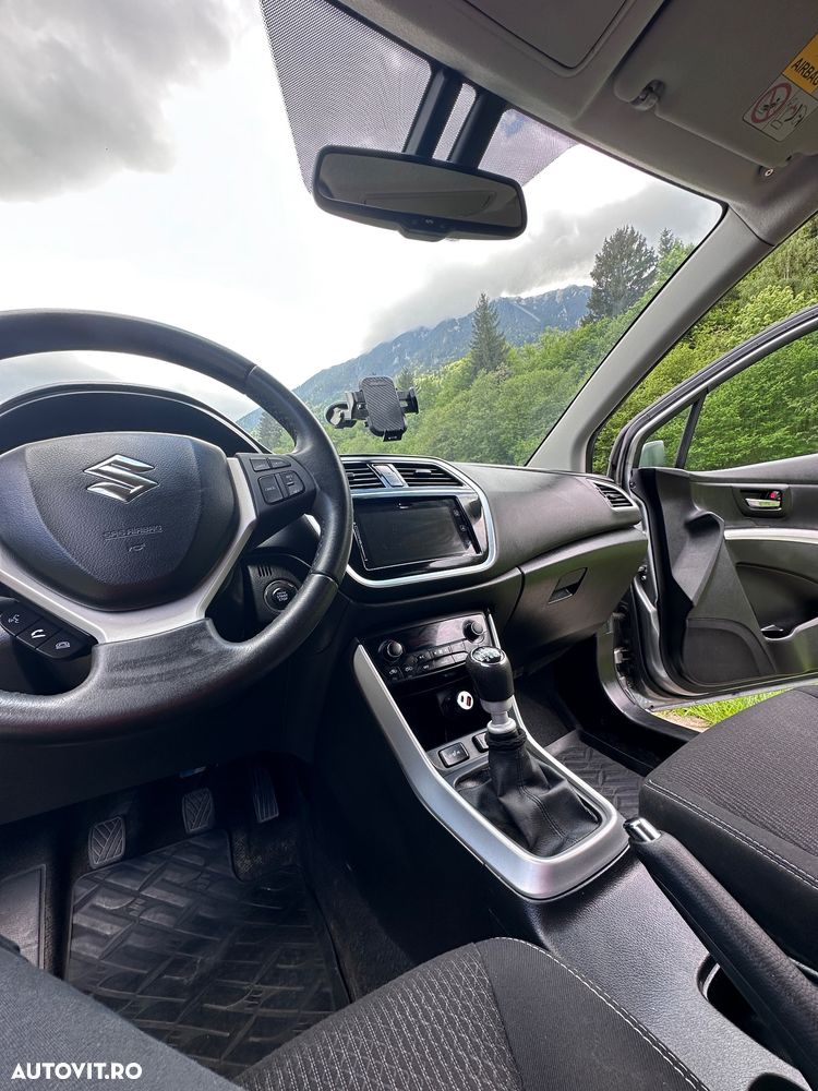 Suzuki SX4 - 8