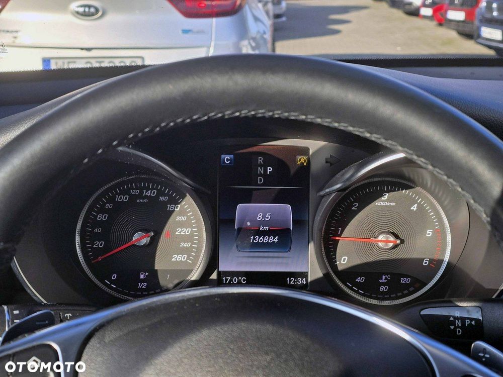 Mercedes-Benz GLC - 6