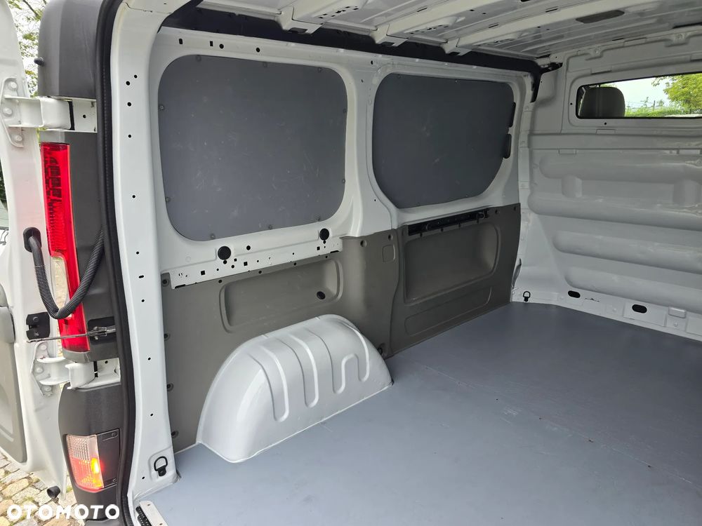 Nissan Primastar - 36