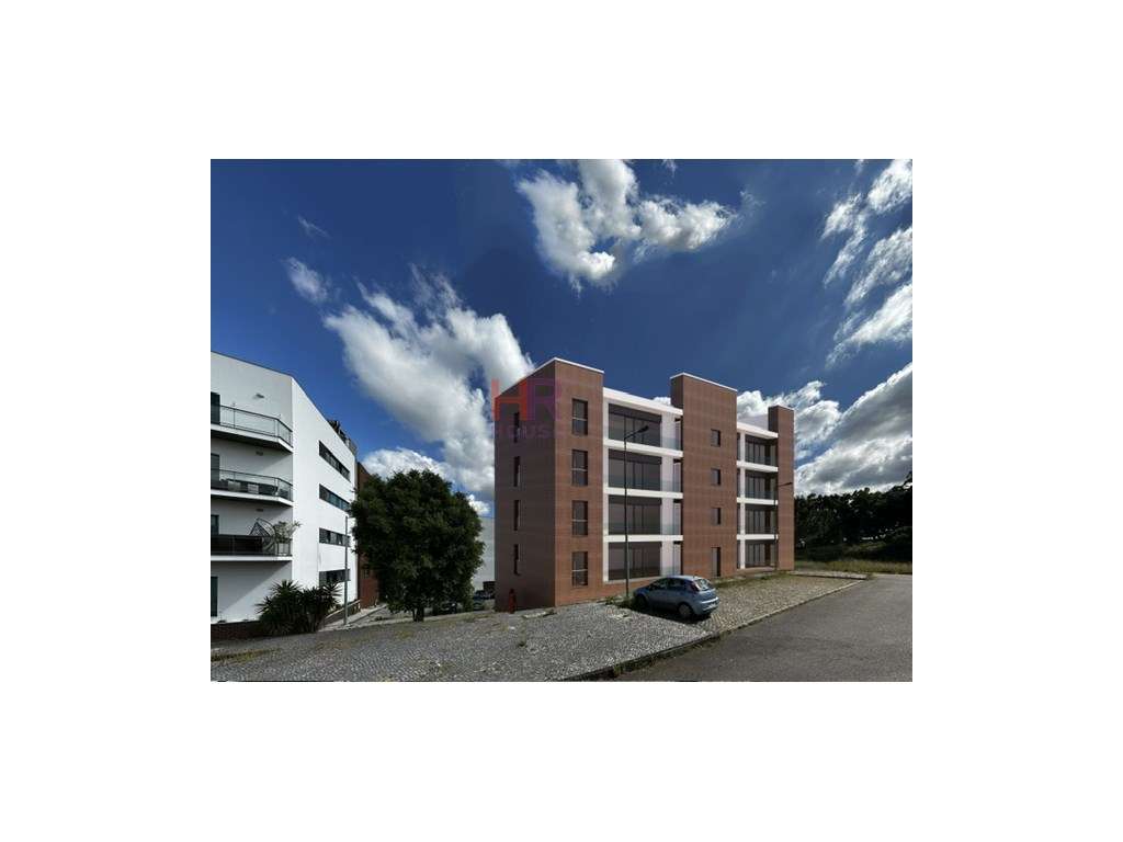Vende-se T3 em construção com lugar de garagem. - Grande imagem: 4/7