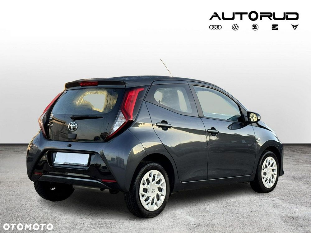 Toyota Aygo - 5