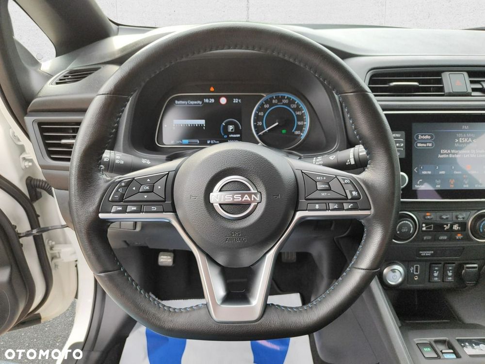 Nissan Leaf - 16