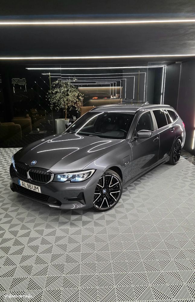 BMW 320 e Aut. Sport Line - 7
