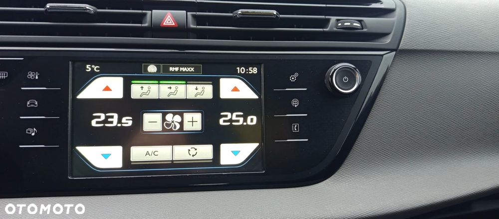 Citroën C4 Picasso 1.6 e-HDi Attraction - 11