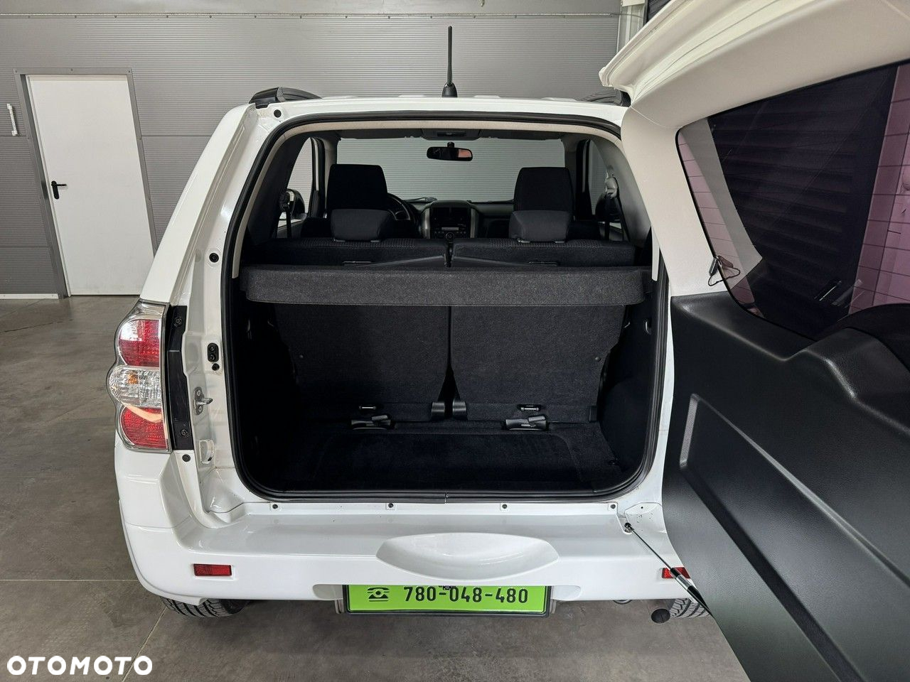 Suzuki Grand Vitara 2.4 Premium - 10
