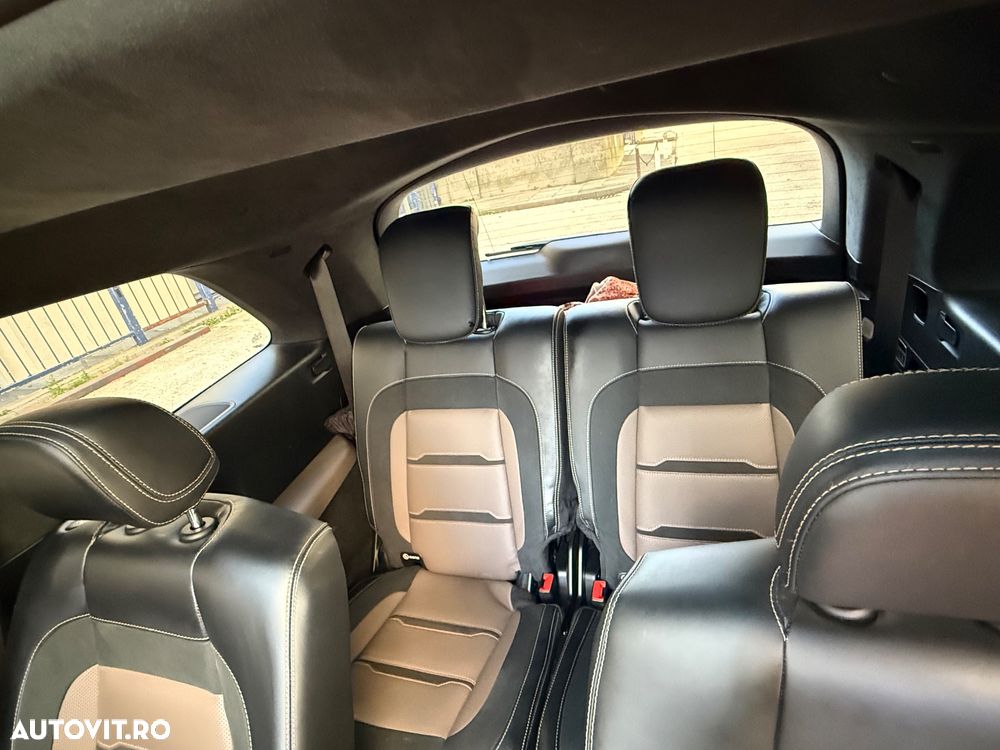 Mercedes-Benz GLS - 13