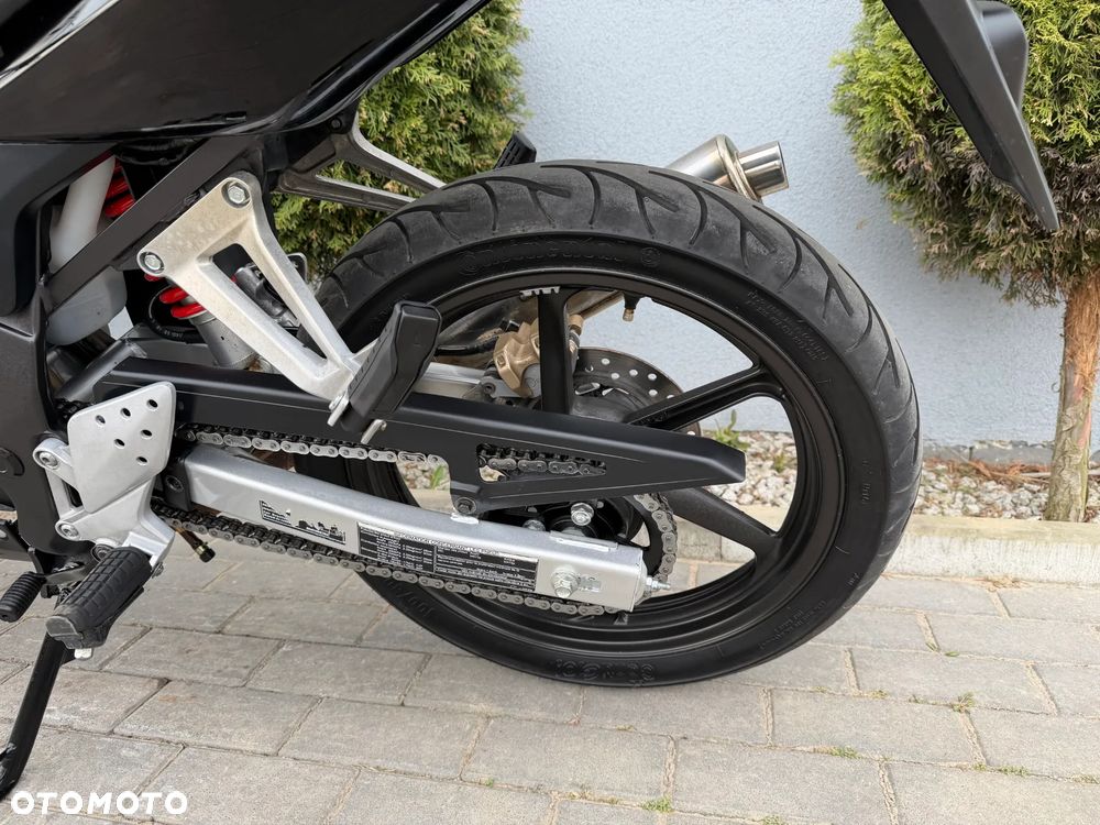 Honda CBR - 27