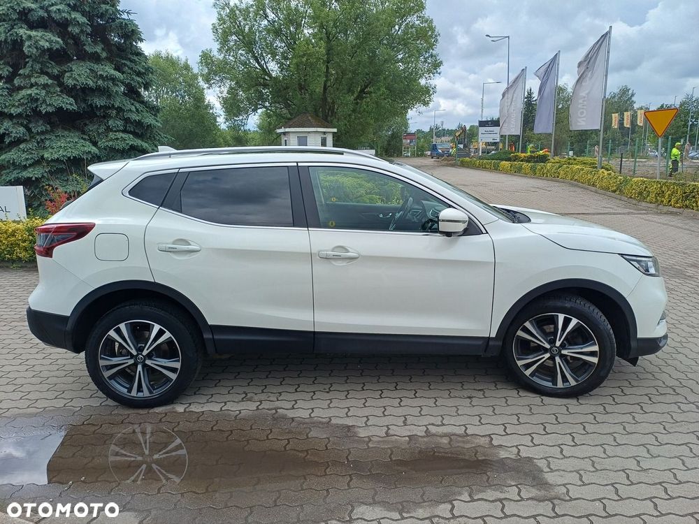 Nissan Qashqai 1.3 DIG-T N-Connecta DCT - 7