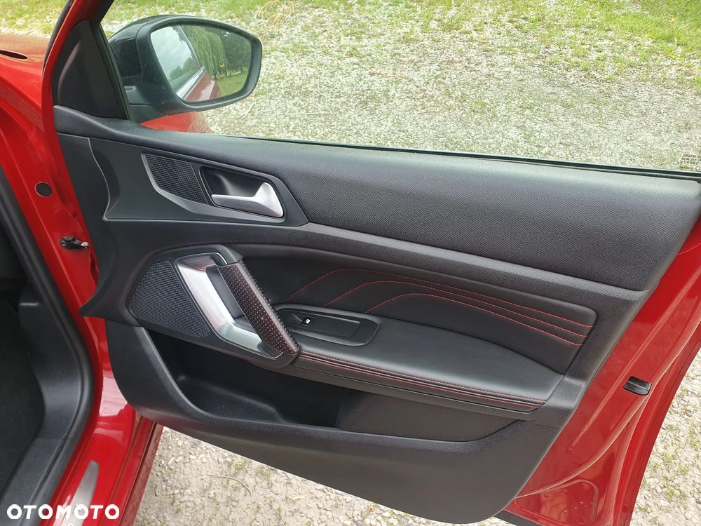 Peugeot 308 BlueHDi 150 EAT6 Stop & Start GT-Line Edition - 38