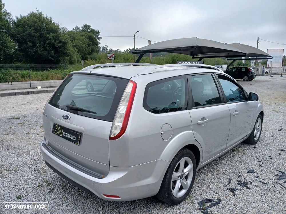 Ford Focus SW 1.4 16V Trend - 7