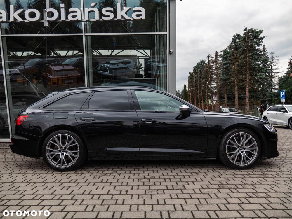 Audi S6 Avant - 11