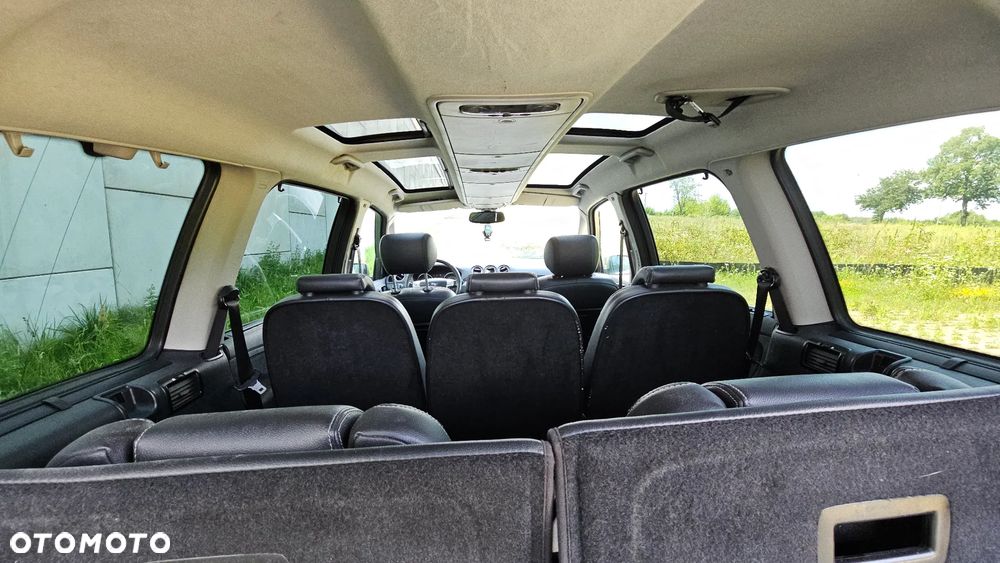 Ford Galaxy 2.0 TDCi Ghia - 10