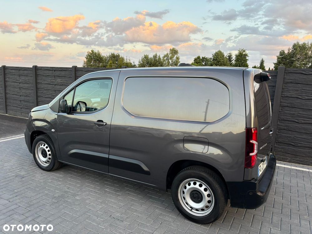 Peugeot Partner _ AUTOMAT _ 1.5 BleuHDI 130KM _ Full Wersja - 3