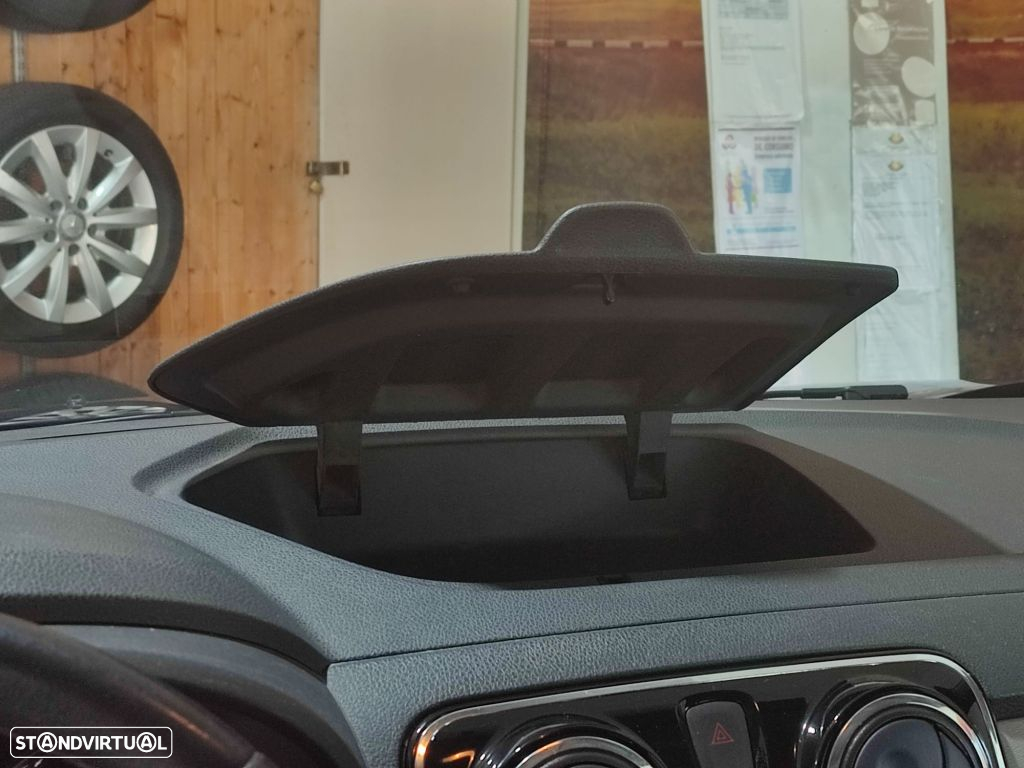 Dacia Lodgy 1.5 dCi Confort 7L - 11