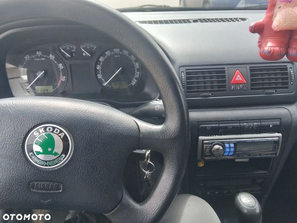 Skoda Octavia 2.0 Elegance - 6