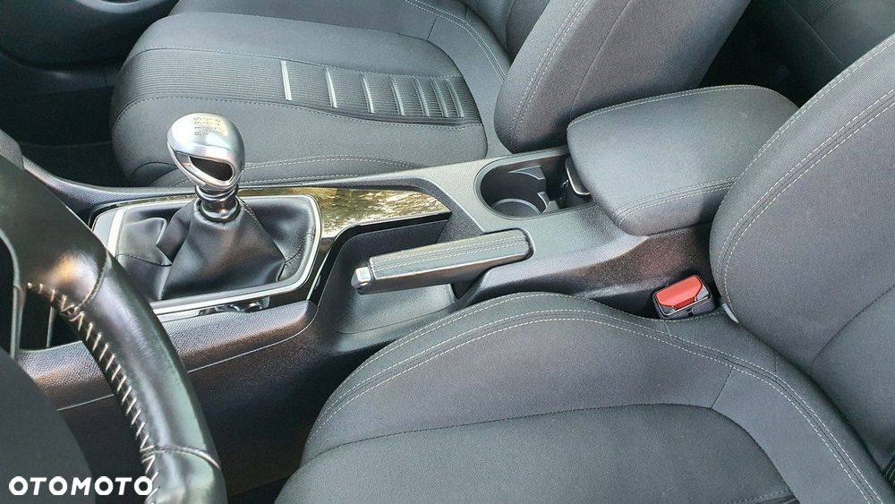 Peugeot 308 BlueHDi 120 Stop & Start Active - 25