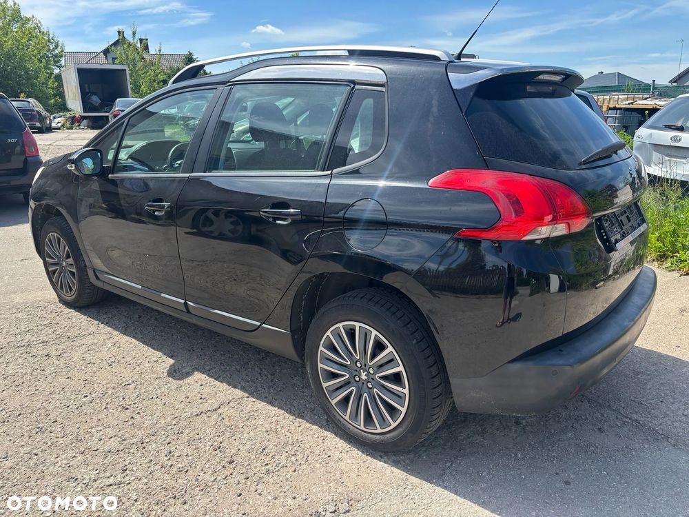 Peugeot 2008 PureTech 82 Active - 4