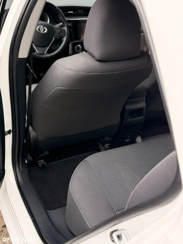 Toyota Corolla 1.4 D-4D Comfort - 5
