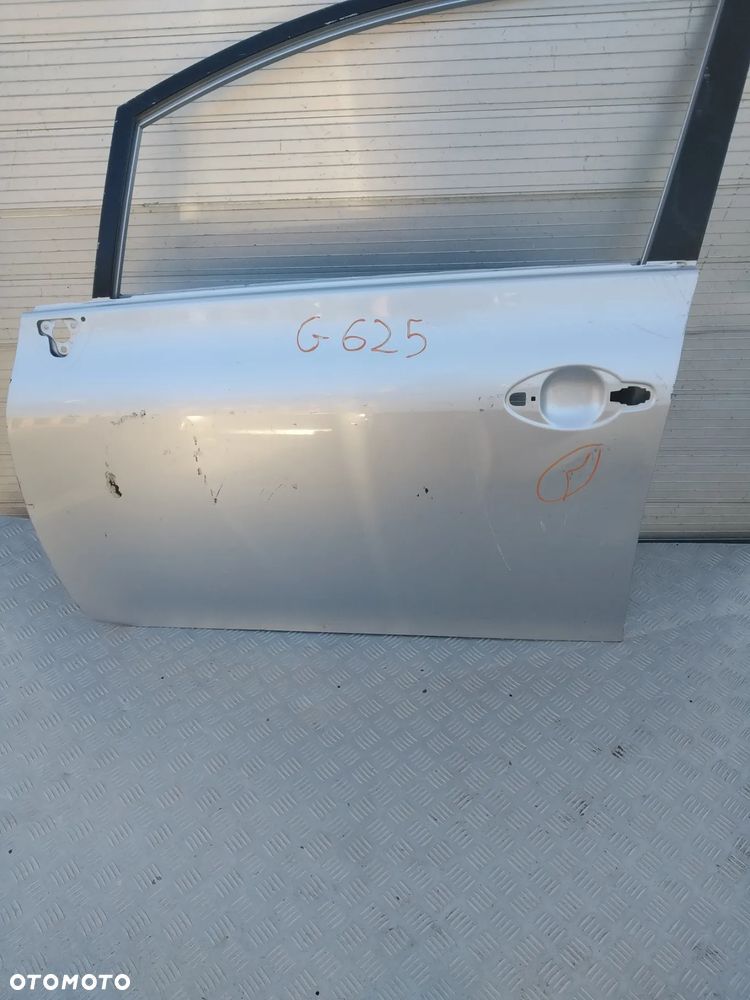 G625 DRZWI TOYOTA AURIS 2006 -2012 - 2
