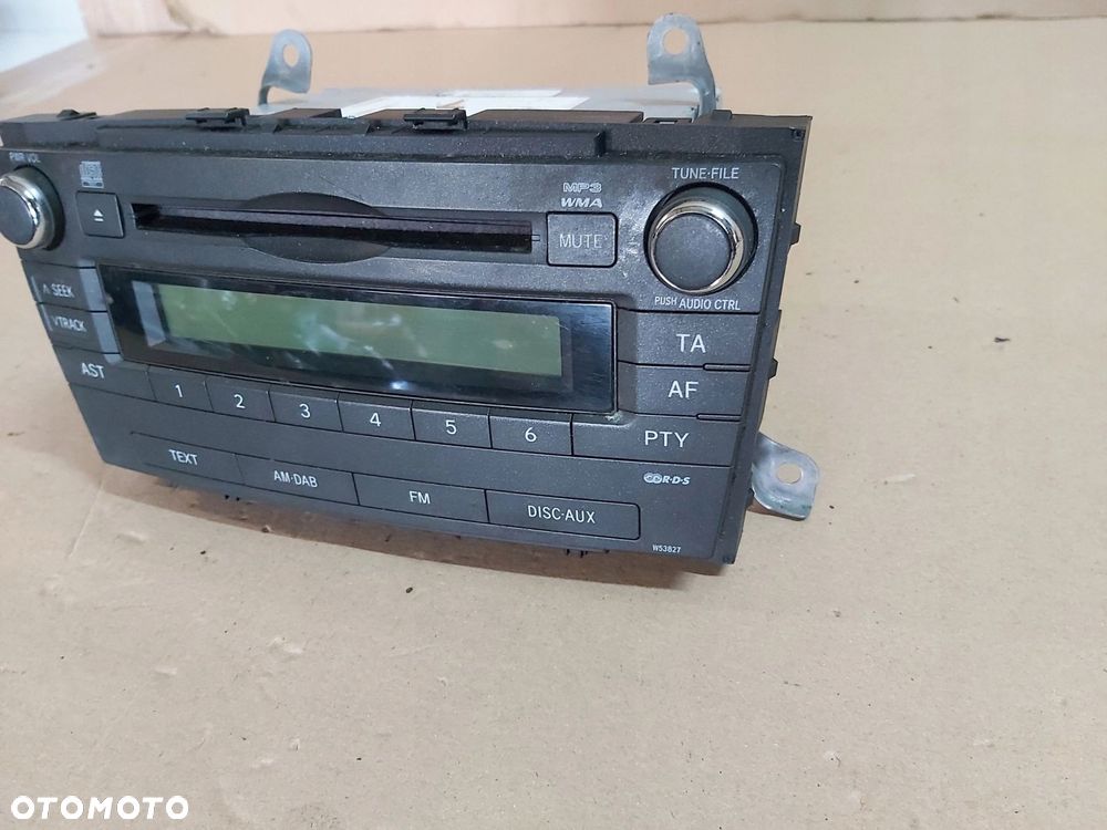 Toyota AVENSIS T27 radio w53827 - 3