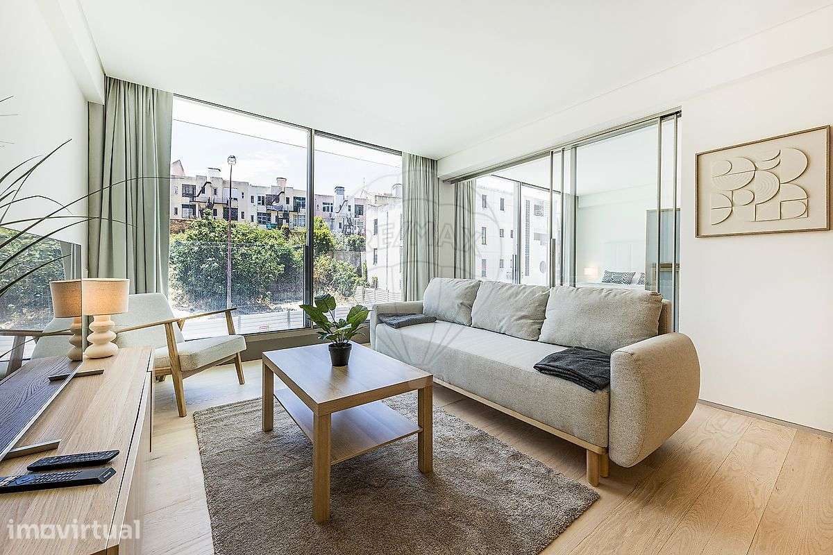 Apartamento T1 para arrendamento - Grande imagem: 2/16