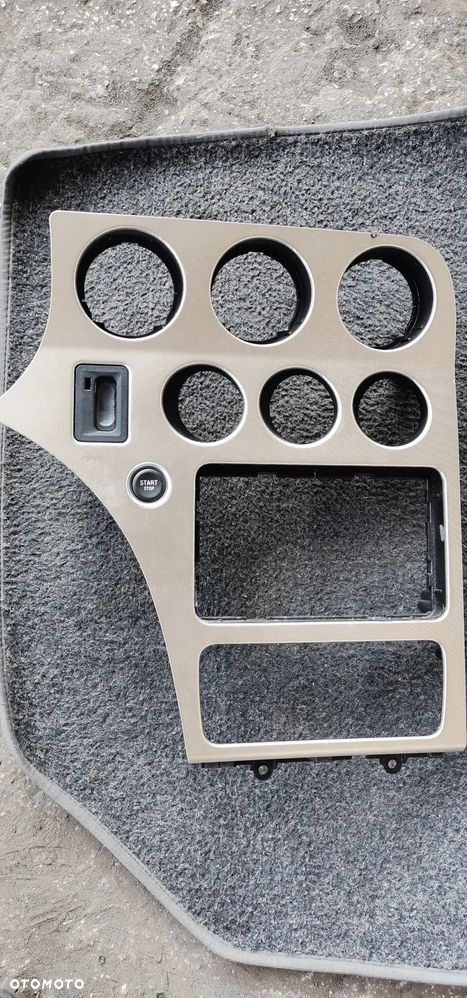 RAMKA ZEGAROW RADIA ALFA 159 - 1