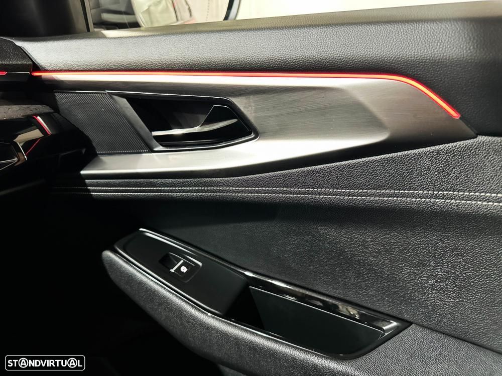 Renault Rafale 1.2 Full Hybrid E-Tech Techno - 51