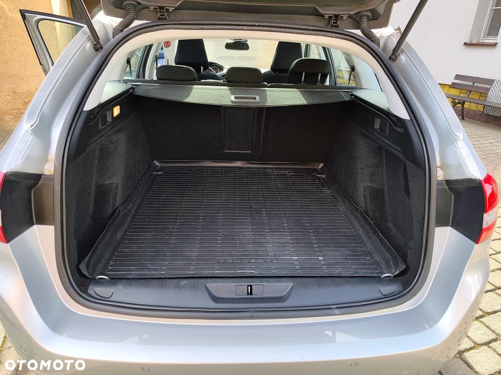 Peugeot 308 BlueHDi 150 Automatik Stop & Start Allure - 20