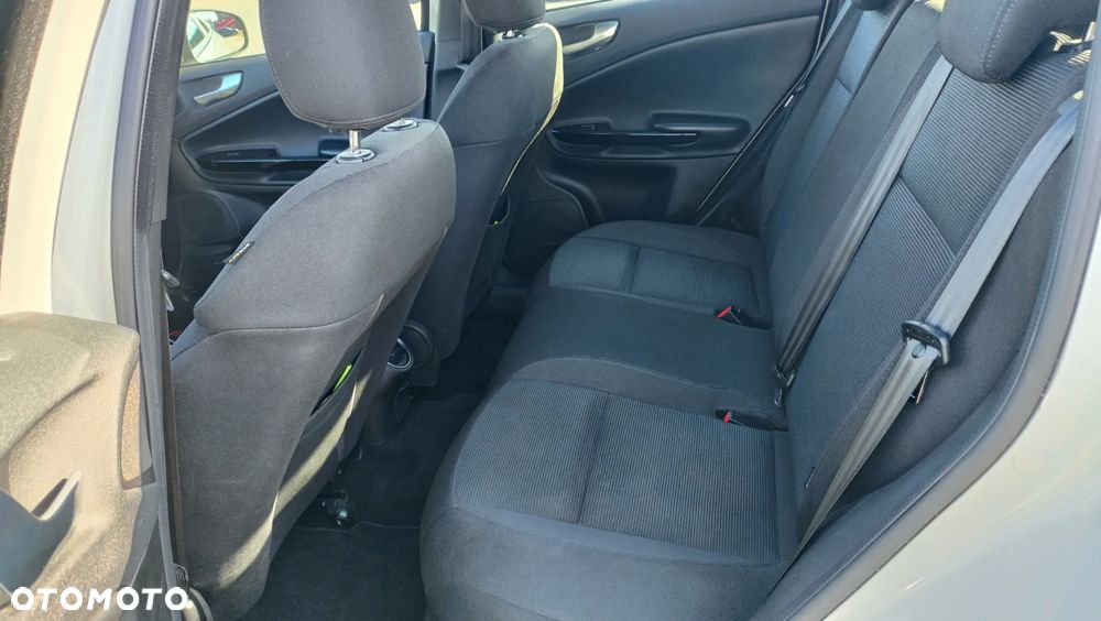 Alfa Romeo Giulietta 2.0 JTDM 16V Collezione - 14