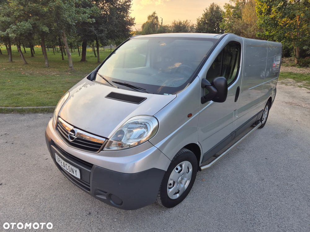 Opel Vivaro - 9