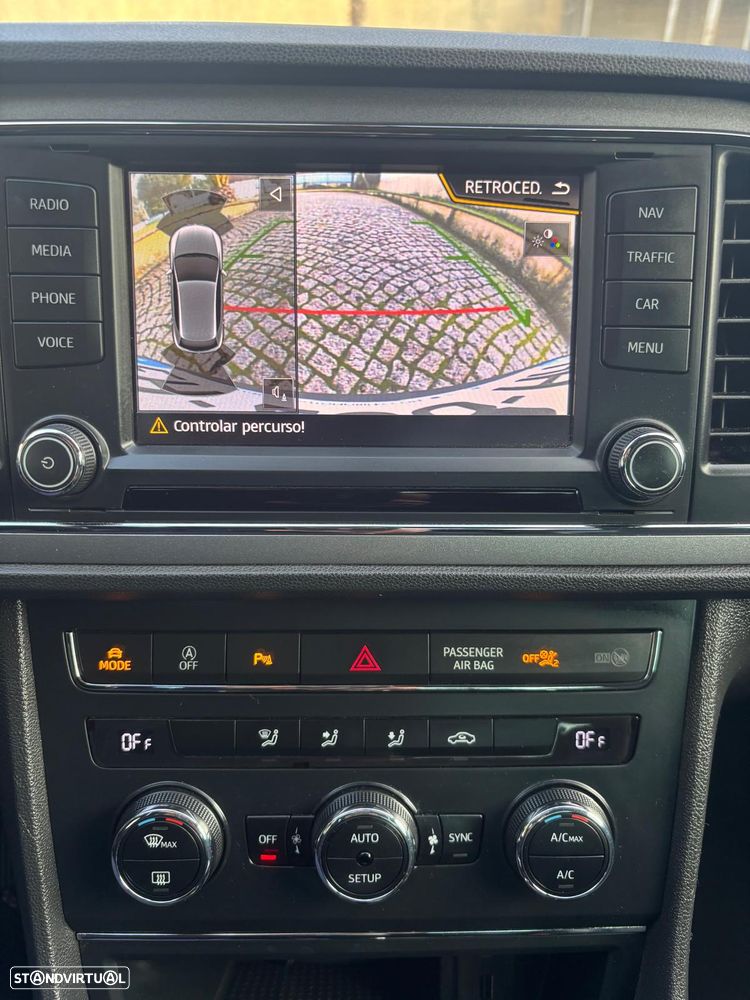 SEAT Leon 2.0 TDI DPF FR - 17