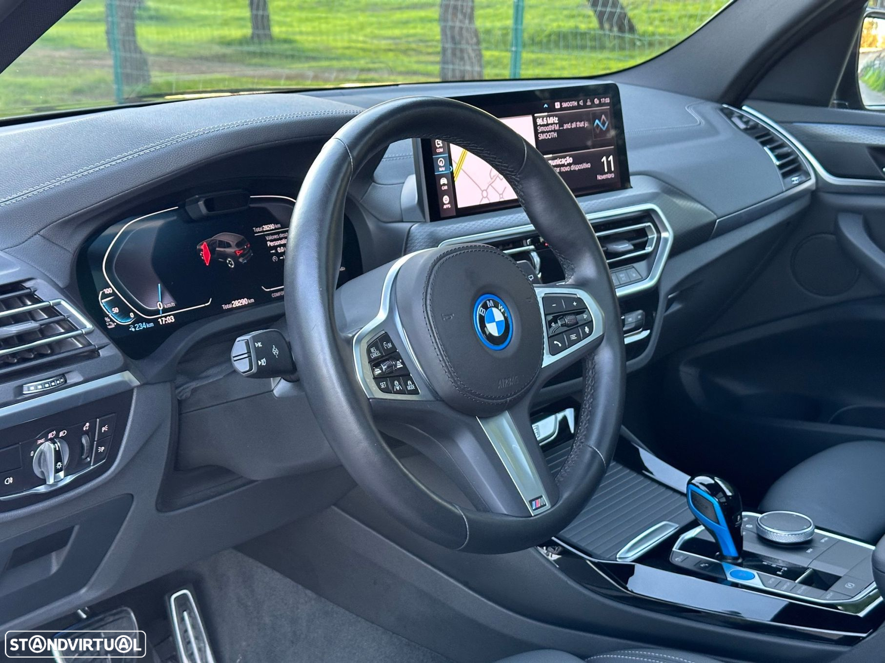 BMW iX3 M Sport Inspiring - 37