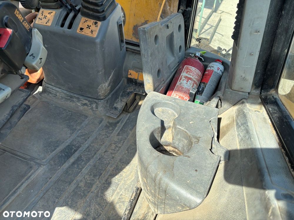 JCB 4Cx 4X4 - 24