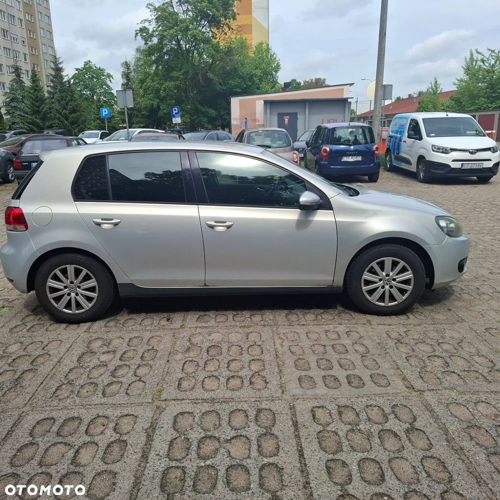 Volkswagen Golf 1.6 Trendline - 2
