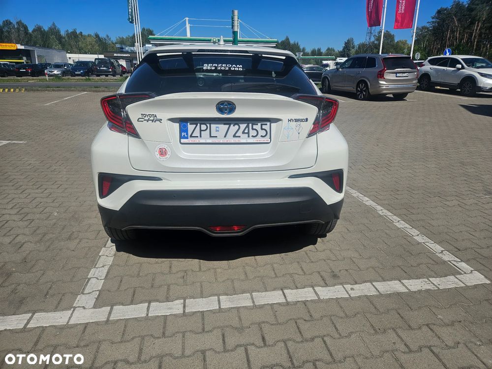 Toyota C-HR 1.8 Hybrid Prestige - 2