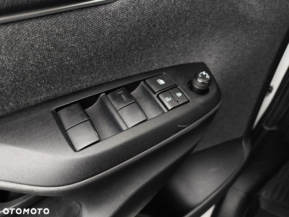 Toyota Yaris Hybrid 1.5 Comfort - 11