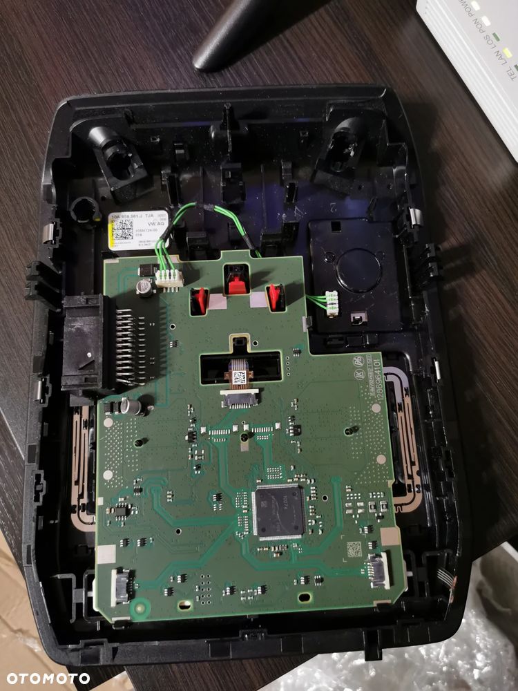 VW id4 id.4 Lampka wewnętrzna ramka przyciski panel sos - 2