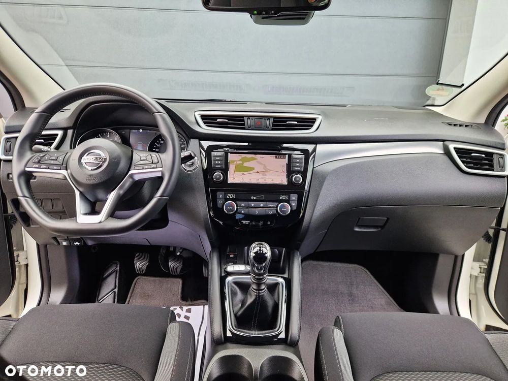 Nissan Qashqai - 16