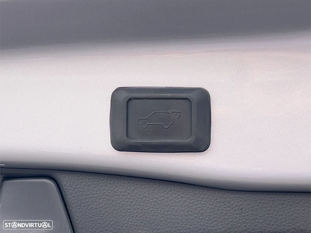 Toyota RAV4 2.5 HDF Plug-in Comfort AWD-i - 23