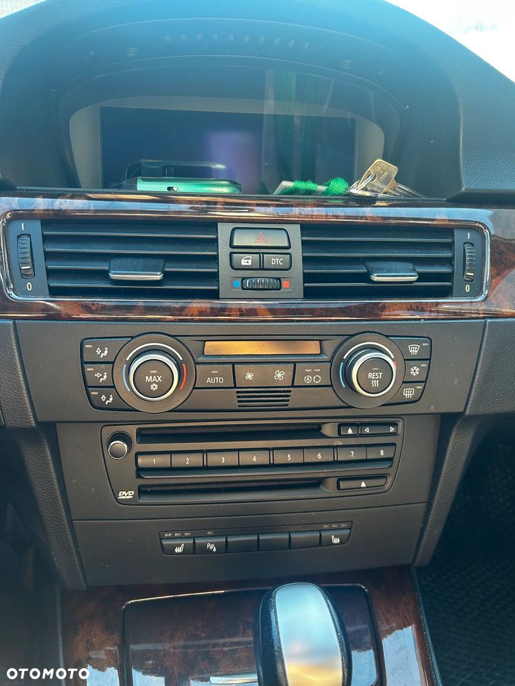 BMW Seria 3 - 12