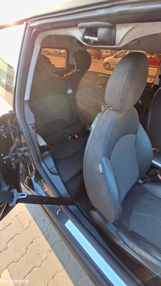 MINI Cooper D - 16