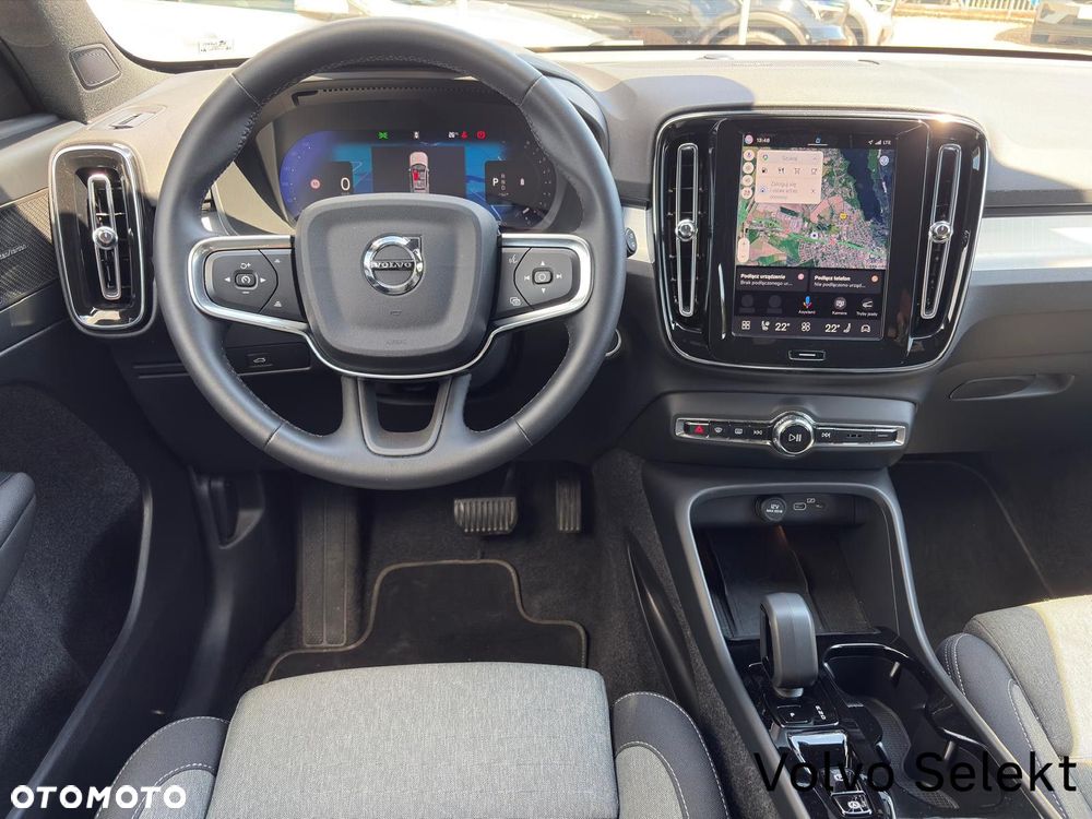 Volvo XC 40 - 18