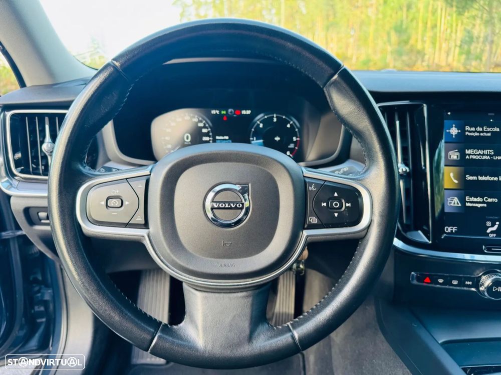 Volvo V60 2.0 D3 Inscription - 22